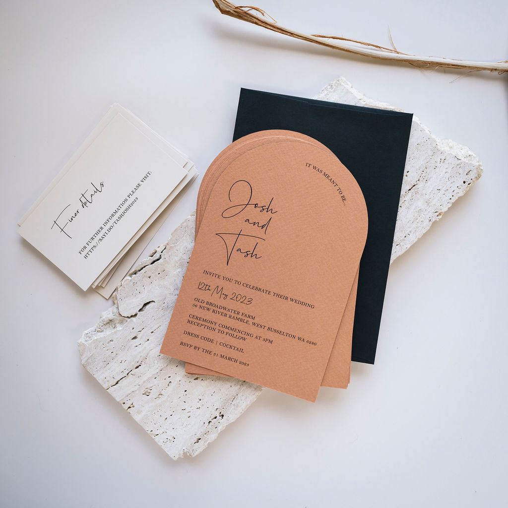 CHLOE Invitation Suite